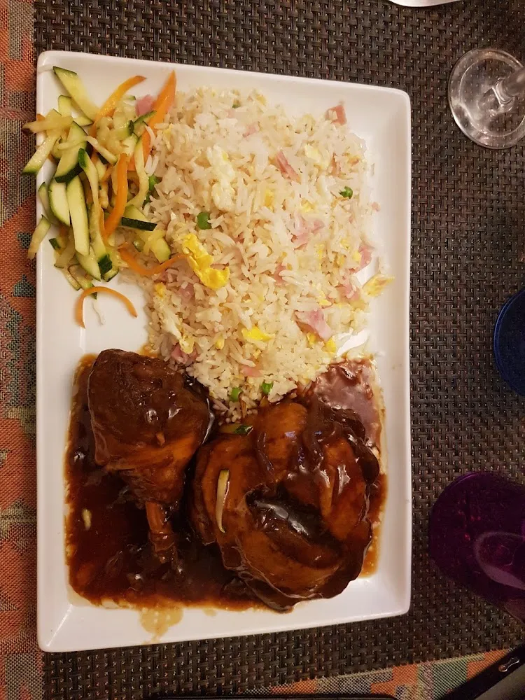 Nasi Met Gebakken Kip