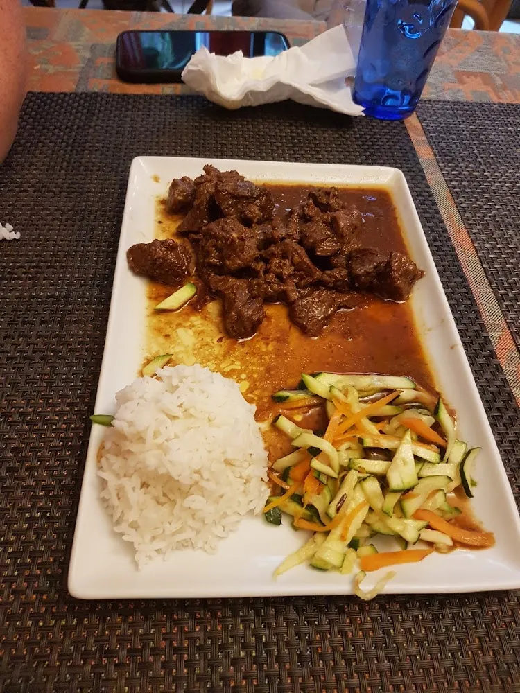 Rijst Met Pittig Stoofvlees